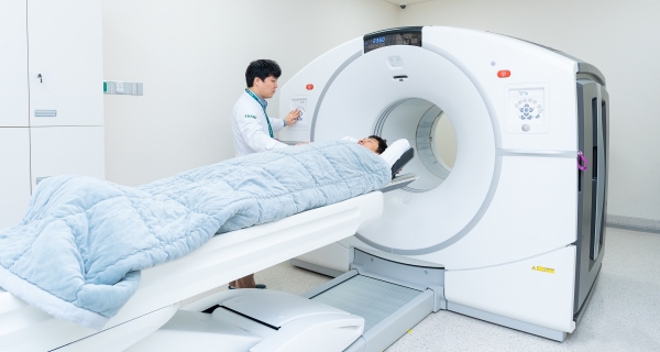 이대서울병원은 GE의 최신형 PET-CT '디스커버리 엠아이' 운영을 시작했다고 29일 밝혔다.