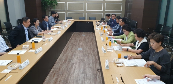 보건복지부는 18일 서울역 회의실에서 의료인 업무범위 논의 협의체 2차 회의를 진행했다.