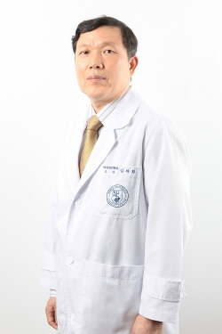 고대 안산병원 마취통증의학과 김재환 교수는 지난달 31일 열린 대한마취통증의학회 평의원회 회의에서 제22대 신임 이사장으로 선출됐다.