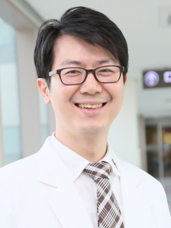 중앙대병원 안과 김지택 교수.