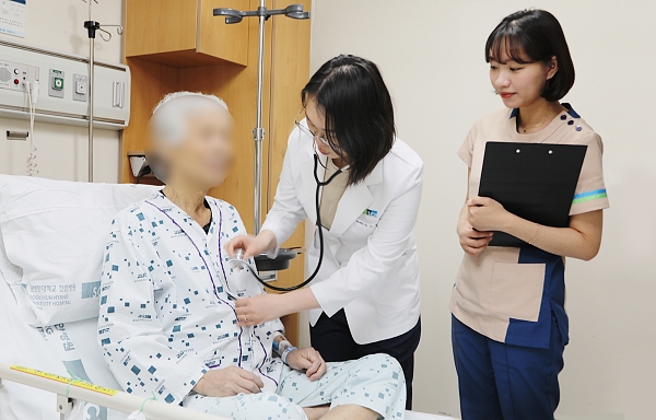 순천향대 천안병원이 4월 1일부터 입원전담전문의 제도를 암병동으로 확대 적용한다고 밝혔다.