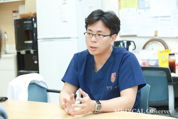 고대안산병원 흉부외과 신홍주 교수 ⓒ메디칼업저버 김민수 기자