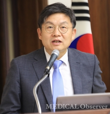 서울의대 김윤 교수(의료관리학교실)
