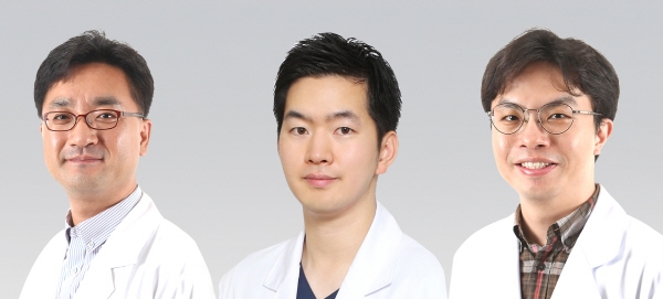 좌측부터 고려대 구로병원 심혈관센터 나진오, 강동오 교수, 뇌신경센터 김치경 교수.