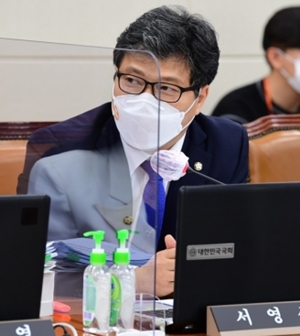 국회 보건복지위원회 서영석 의원(출처: 출입기자협의회)