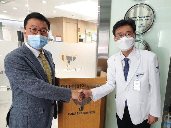 고도일 서울시병원회 회장(좌)과 이상덕 전문병원협의회 회장(우)은 5일 병원계 현안에 대해 논의했다.