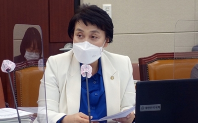 정춘숙 민주당 의원 (출처 국회출입기자협의회)