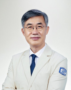 ▲이화성 가톨릭대 의무부총장 겸 의료원장.