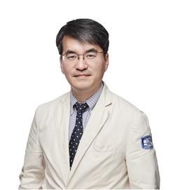 ▲서울성모병원 신경외과 김진성 교수.