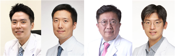 왼쪽부터 장지석 교수, 김경환 교수, 안중배 교수, 김한상 교수