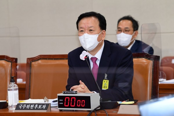 정호영 보건복지부 장관 후보자는 23일 자녀 및 본인의 의혹으로 인해 장관 후보자직을 자진사퇴했다.