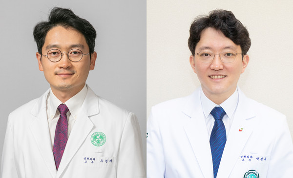 이대목동병원 성형외과 우경제 교수, 박진우 교수(왼쪽부터)