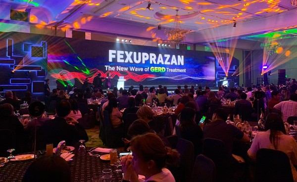 대웅제약은 지난 27일 필리핀 마닐라 샹그릴라 호텔에서 열린 ‘펙수클루’ 런칭 행사에 맟줘 필리핀에 펙수클루를 정식 출시했다고 1일 밝혔다.
