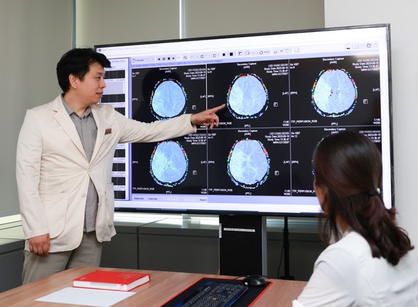 뇌졸중 표준진료지침 개정을 주도한 김형준 교수