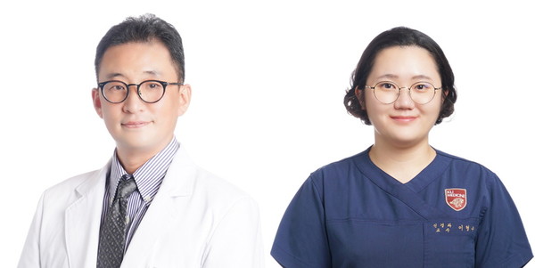 왼쪽부터 고려대 안산병원 권도영, 이형수 교수(신경과).