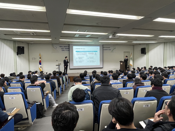 신풍제약은 5일 KT 대전인재개발원에서 영업 및 마케팅본부 전 임직원 대상 CP 교육을 진행했다.