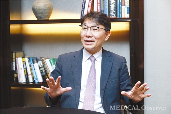 ▲고대 안암병원 김신곤 교수(내분비내과).