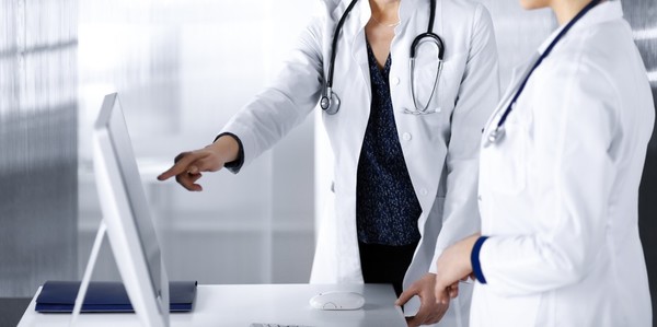 대한수련병원협의회는 9일 전국 200여 개 수련병원이 참여한 온라인 회의를 열고 전공의 사직 수리 시점에 대해 논의했다.