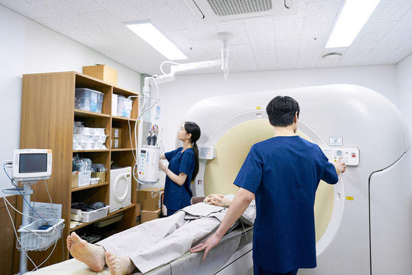 보건복지부는 전체 의료기관 7만2815개소 중 95%인 6만9200개소가 비급여 보고제도에 참여했다고 10일 밝혔다.