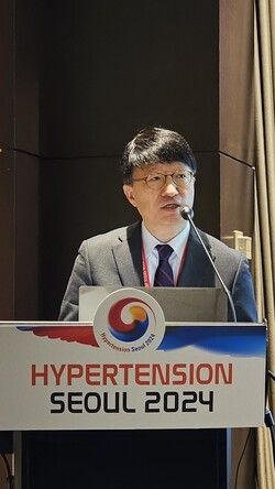 ▲대한고혈압학회 신진호 이사장.