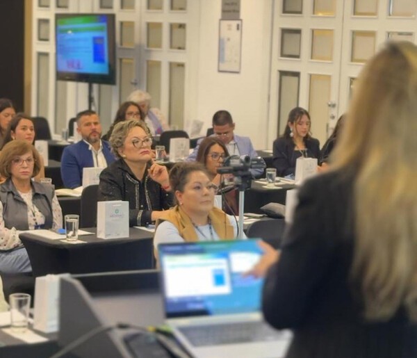 지난달 27일부터 2일간 에콰도르 가야킬·키토에서 열린 나보타 론칭 심포지엄에서 강의가 진행되고 있다.