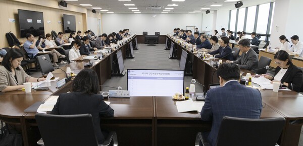 보건복지부는 22일 2025년 제10차 건강보험정채심의위원회를 개최했다.