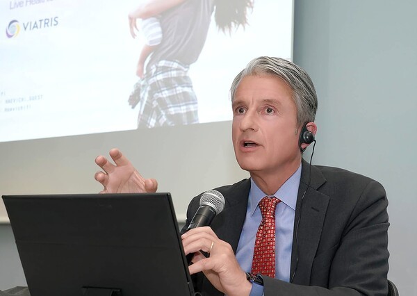 비아트리스코리아 Bill Schuster 대표 