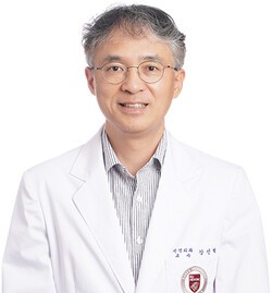 고려대 안암병원 강신혁 교수(신경외과)