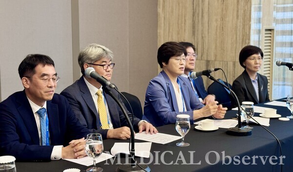 기사 제목 '근거 불충분 비급여 약제, 암 치료현장 재평가 수순 밟나'의 대표 이미지