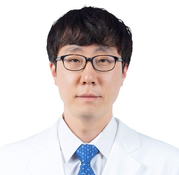 기사 제목 '국내 첫 다기관 소아 단일공 로봇수술 안전성 확인돼'의 대표 이미지