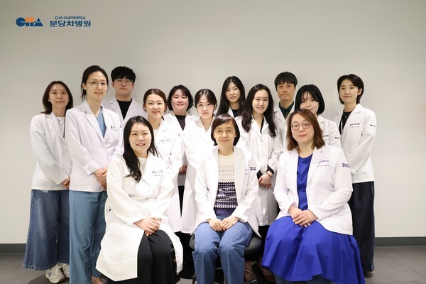기사 제목 '임신 중 직장 유지한 산모, 우울 증상 낮아'의 대표 이미지