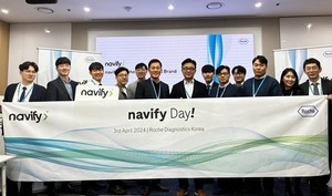 한국로슈진단은 디지털 제품 브랜드 통합 기녕 사내 ‘네비파이 데이’를 개최했다